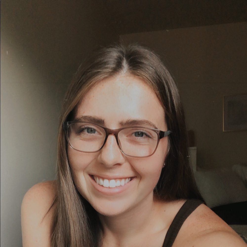 Meet your Posher, Alecia